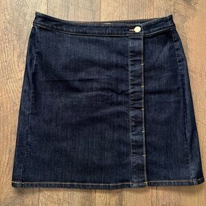 LOFT | Button down denim pencil skirt